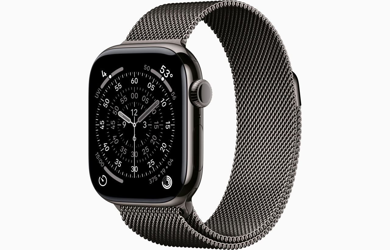 Apple Watch Series 11 GPS + Cellular 42mm Slate Titanium Case with Slate Milanese Loop