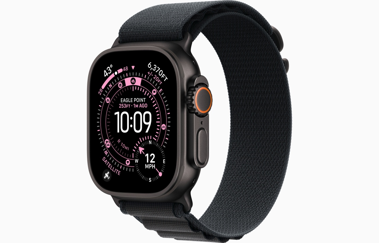 Apple Watch Ultra 3 GPS + Cellular 49mm Black Titanium Case with Black Alpine Loop - Small